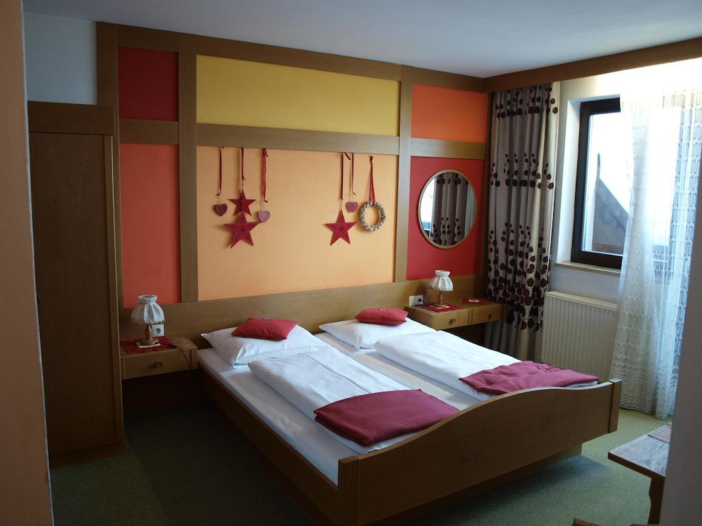 Sportgasthof Lipp Lederwinkel Chambre photo